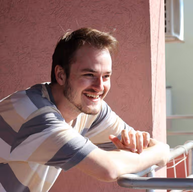 Stefan Mitrovic - WEBSITE DESIGN & DEVELOPMENT | AI SOLUTIONS - Professional Web Developer specializing in custom website design, e-commerce platforms, and AI integration